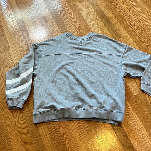 Free People Movement All Star Logo Pullover Sweatshirt Size M NEW - Picture 14 of 15